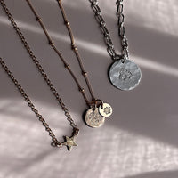 Disc Charm, Hi Shine