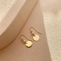 Luna Pearl Earring- Gold, Silver, Rose Gold >>