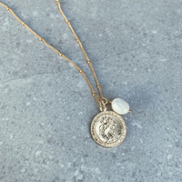 Jada St Christopher Pearl necklace - Gold, Silver >>