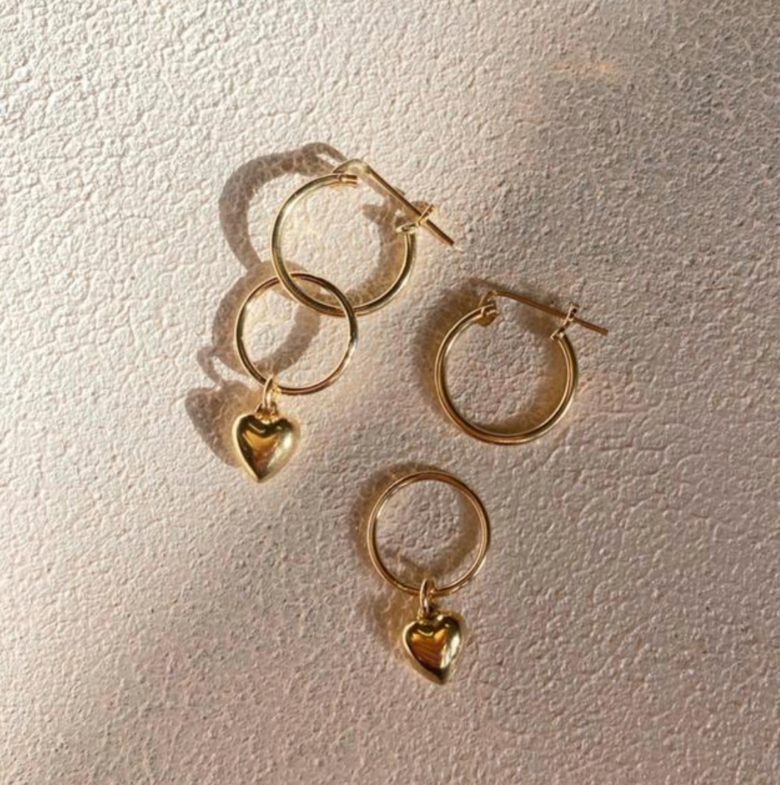 Double Ring Heart Hoops - Gold, Silver >>