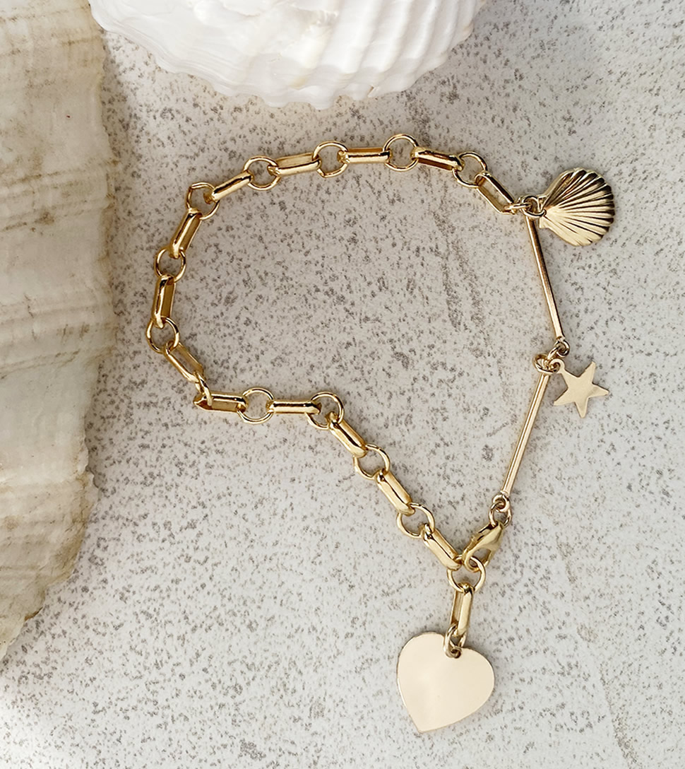 Carrie Shell Shell Carrie Heart Bracelet - Gold | Misuzi