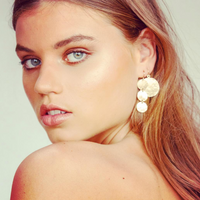 Sia hammered Extra large disc earrings - Gold, Silver >>